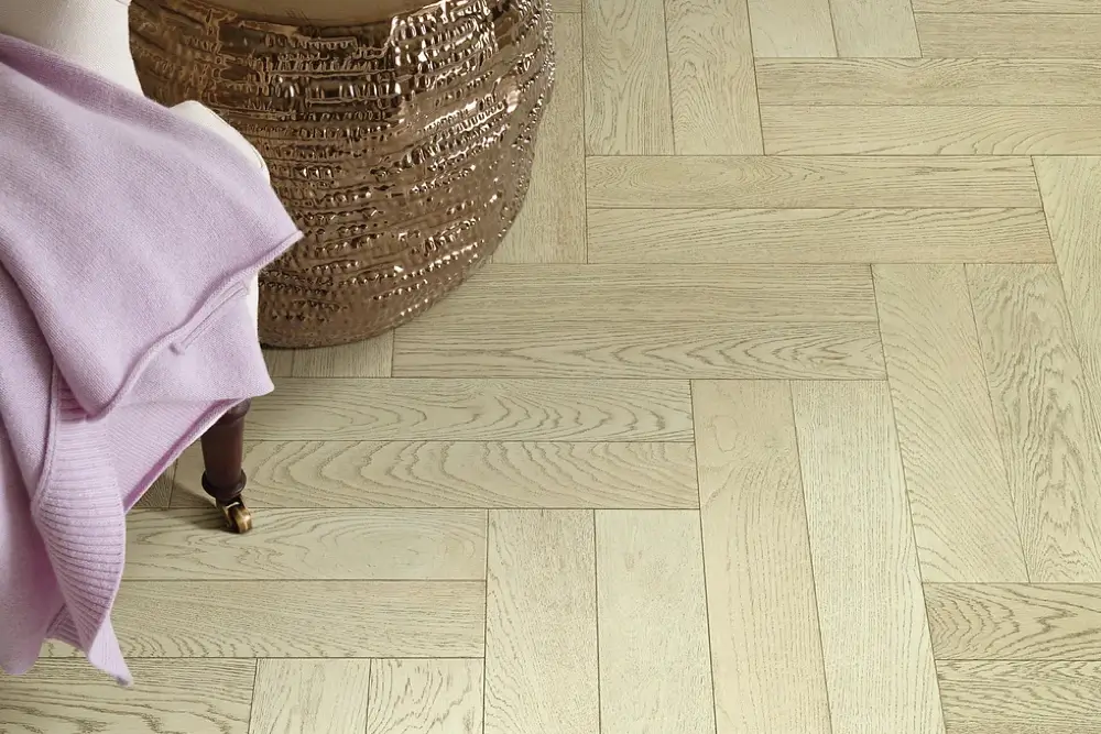chevron flooring installation pattern