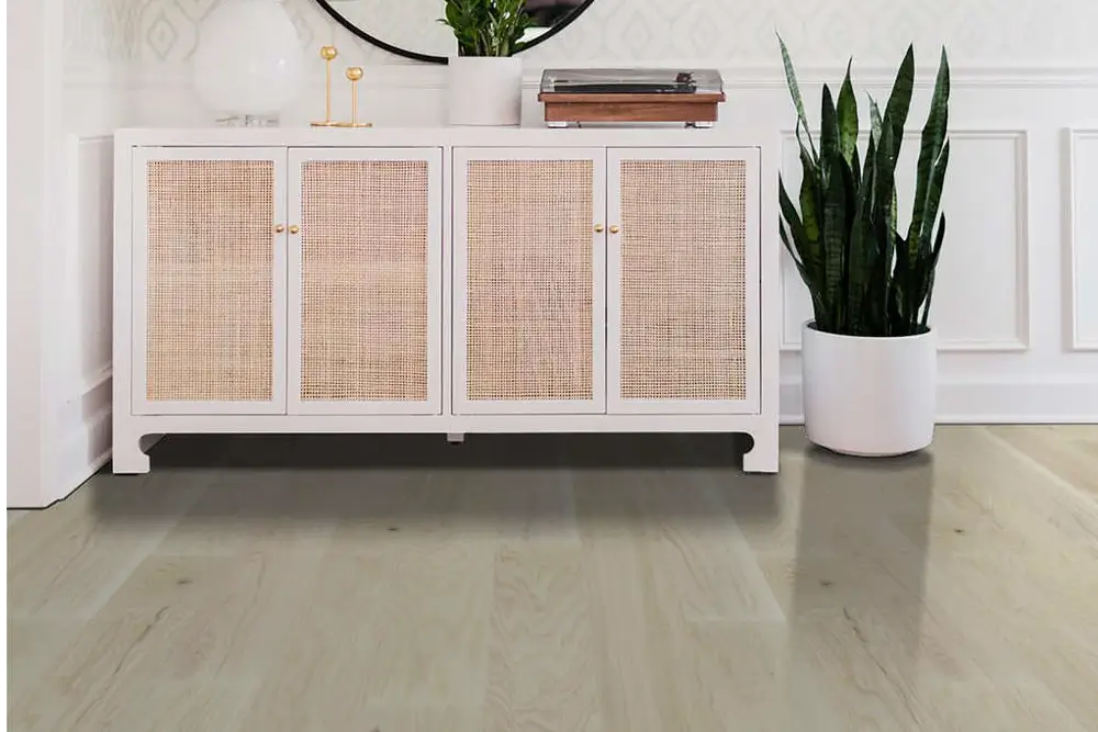 light colored wood flooring